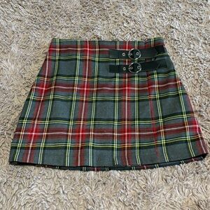 Forever 21 Women Plaid Side Waist Belts Mini Skirt